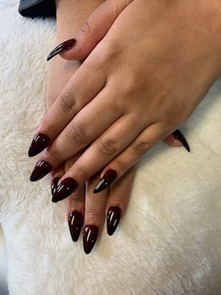 Pamper Nails & Lashes