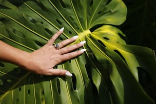 Tiệm cần tuyển thợ nail tại San Antonio, TX