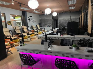 JLon Beauty Bar & Lash Lounge