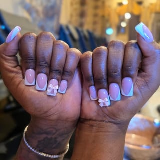 Chic Nail Lounge