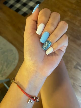Top Nails