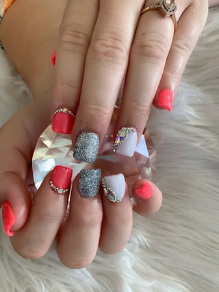 Pretty Nails & Spa