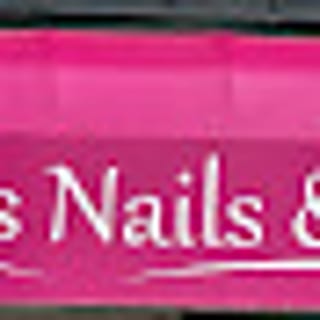 GLAMOROUS NAILS BEAUTY