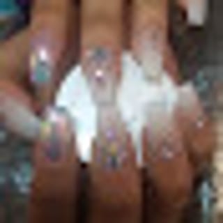 Nina's Nails
