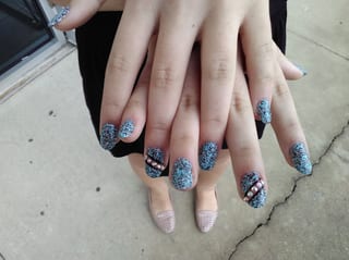 Diva Nails