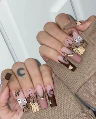Tiệm nail cần gấp thợ nail tại Webster, TX