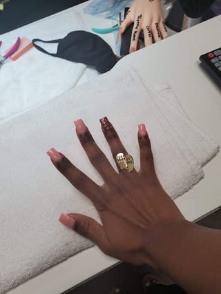 Jayy Loves Nails
