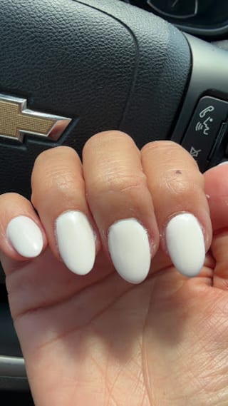 Orchid Nails