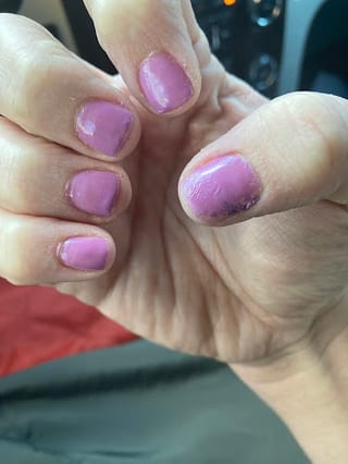 Tomball Nails LLC