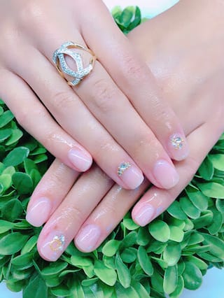 Pop Lash & Nails
