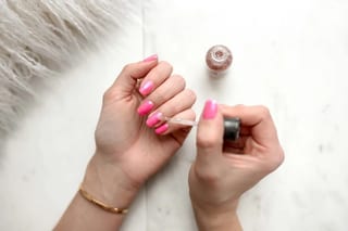 Tuyển Thợ Nails Chuyên Nghiệp tại Saint Petersburg, FL