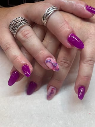 PG Nails