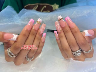 Happy Nail