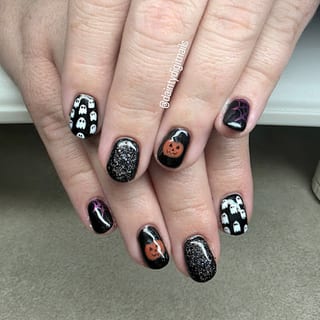 Dainty Digit Nails