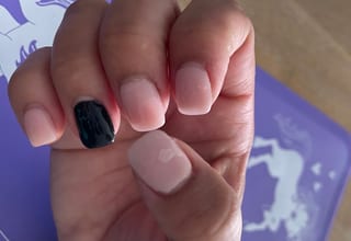 La nail