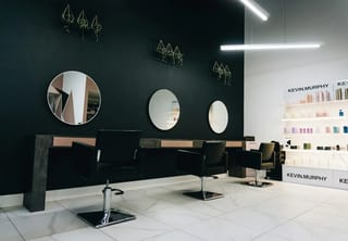 Tiệm nail sang nhượng tại Downtown Charlotte, NC