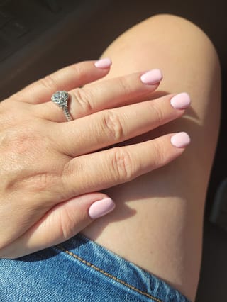 Venus Nails - Facial