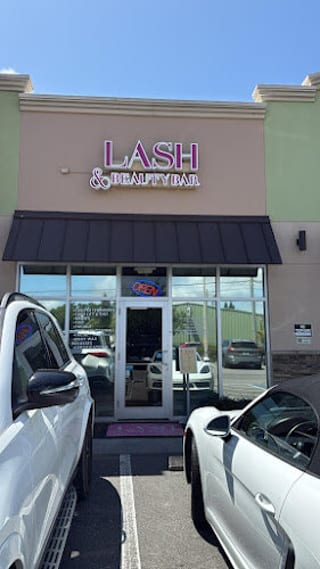 The Lash and Beauty Bar