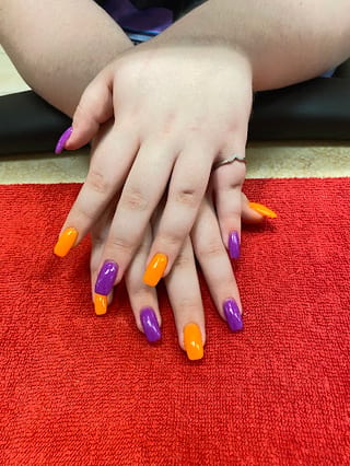 Highland Nail Salon