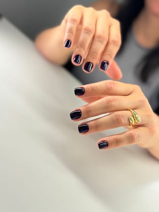 Carol Nail therapy
