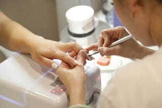 Tuyển thợ nails full-time hoặc part-time tại Hudson, FL