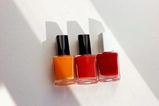 Tiệm cần thợ nail nữ tại Wautaga, TX