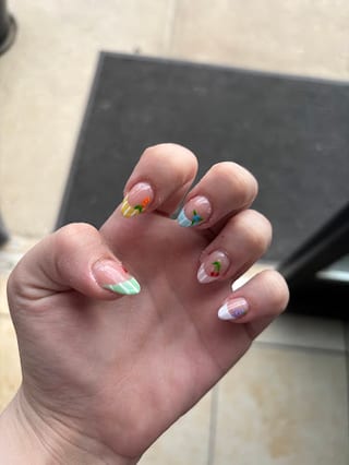 Nails LaBelle
