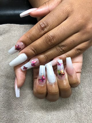 Love Diamond Nails