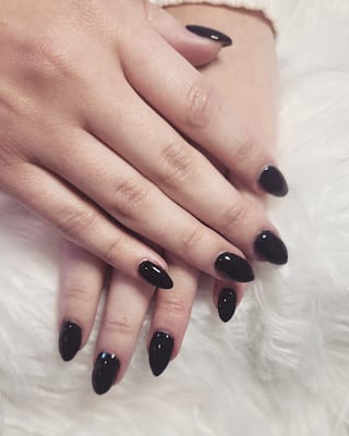 The Coffin House Nail Studio- By Appointment Only