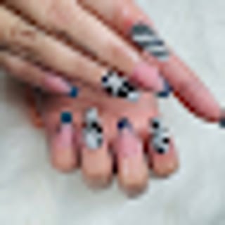 Zincy Nails