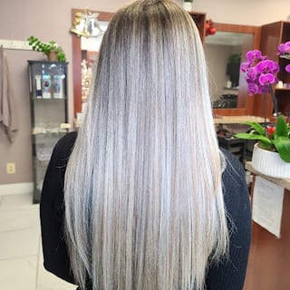 Luna Beauty Salon
