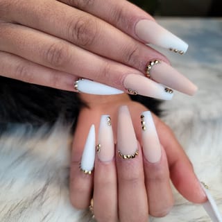 Lunar Salon