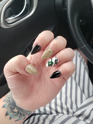 Nails On 9th