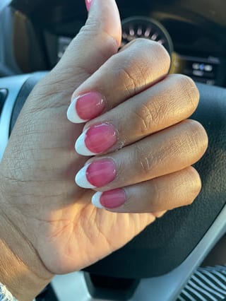 Da-Vi Nails