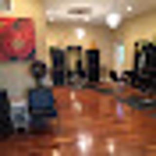Roots Salon