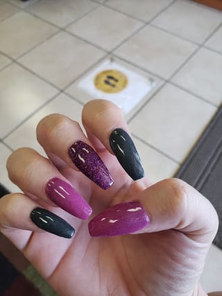 Rose Nails 3