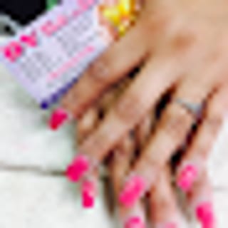 Dv Nails & Spa