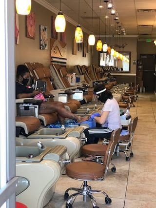 Passion Nails