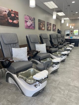 Insignia Nail and Spa