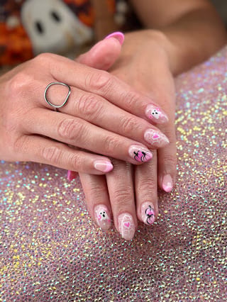 Adore Nail Room