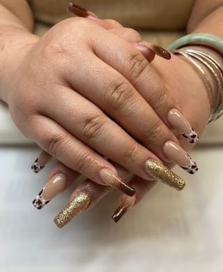 Nailbynitta