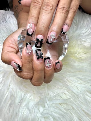 Ivy Nails