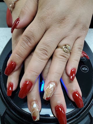 Davi Nails (inside Walmart) on Blue Diamond rd