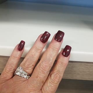 Holly Nails
