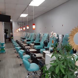 Phoenix Nail Spa