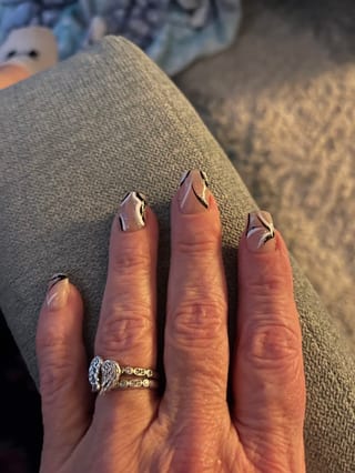 Shellac Nails