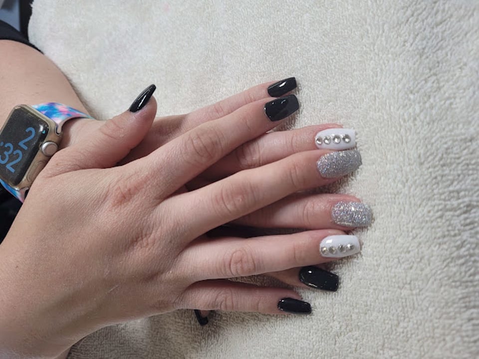 Jubilee Nails & Spa photo 1