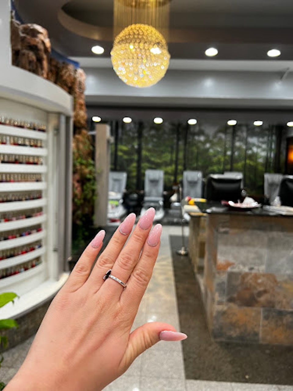 Oasis Nails photo 1