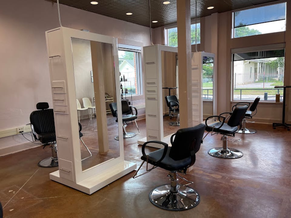 SBS Beauty Bar photo 1
