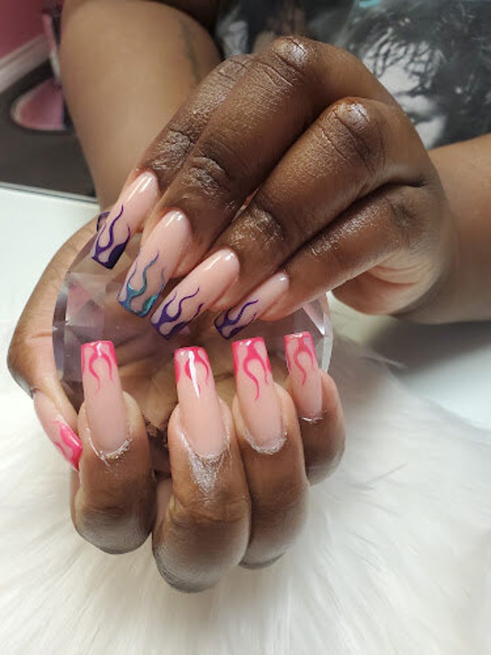 HoneyBee Nails photo 1